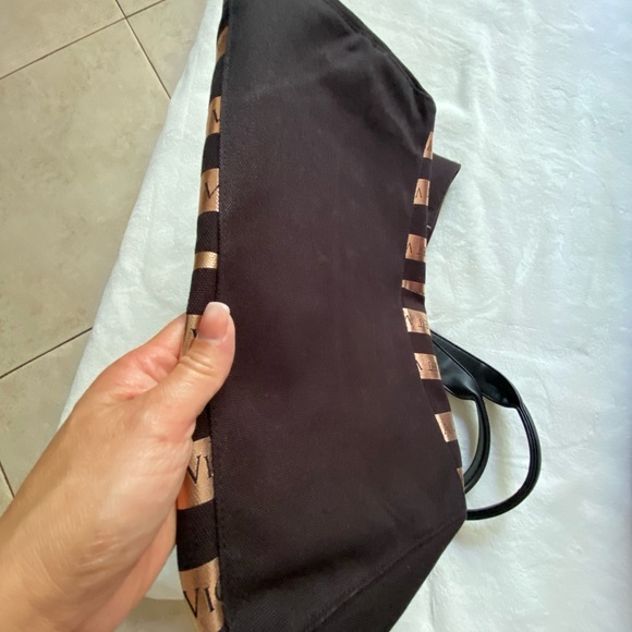 Victoria Secret bag 💼 - Picture 14 of 14